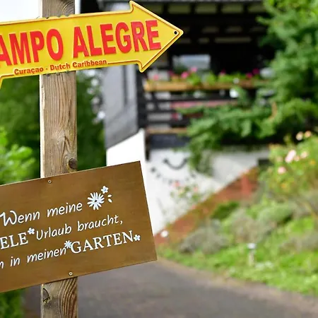 Campo Allegre Duplex Apartment Windeck